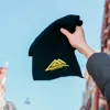 Schwarzer Schal